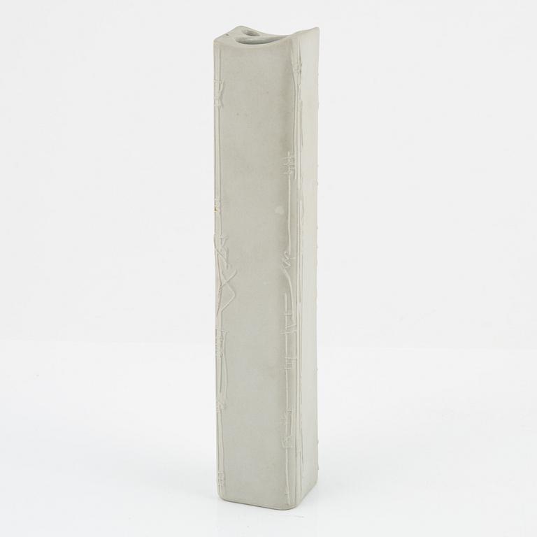 Karl Heinz Schultz-Köln, vas, samt relief, stengods, Arabia, Finland.
