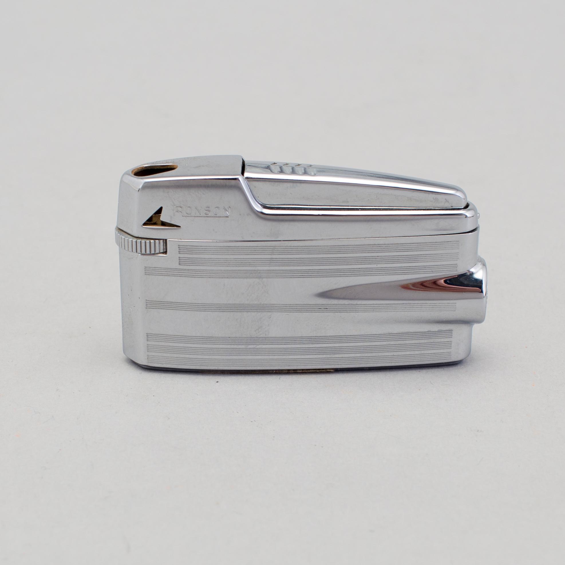 2 Ronson and Dunhill lighters, 1970´s.