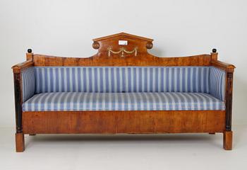 Soffa, Karl Johan, 1800-talets första hälft.