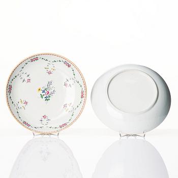 A set of five famille rose dishes, Qing dynasty, Qianlong (1736-95).