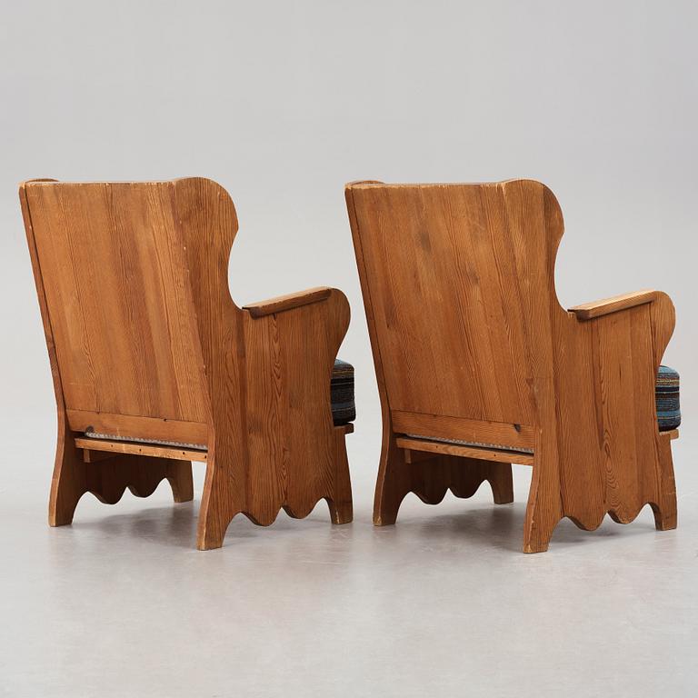 Axel Einar Hjorth, attributed to, a pair of pine "Lovö" easy chairs, Nordiska Kompaniet, Sweden, ca 1939.