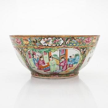 A large Canton famille rose punch bowl, Qing dynasty, 19th century.