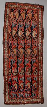 MATTA, old, orient, ca 311 x 119 cm.