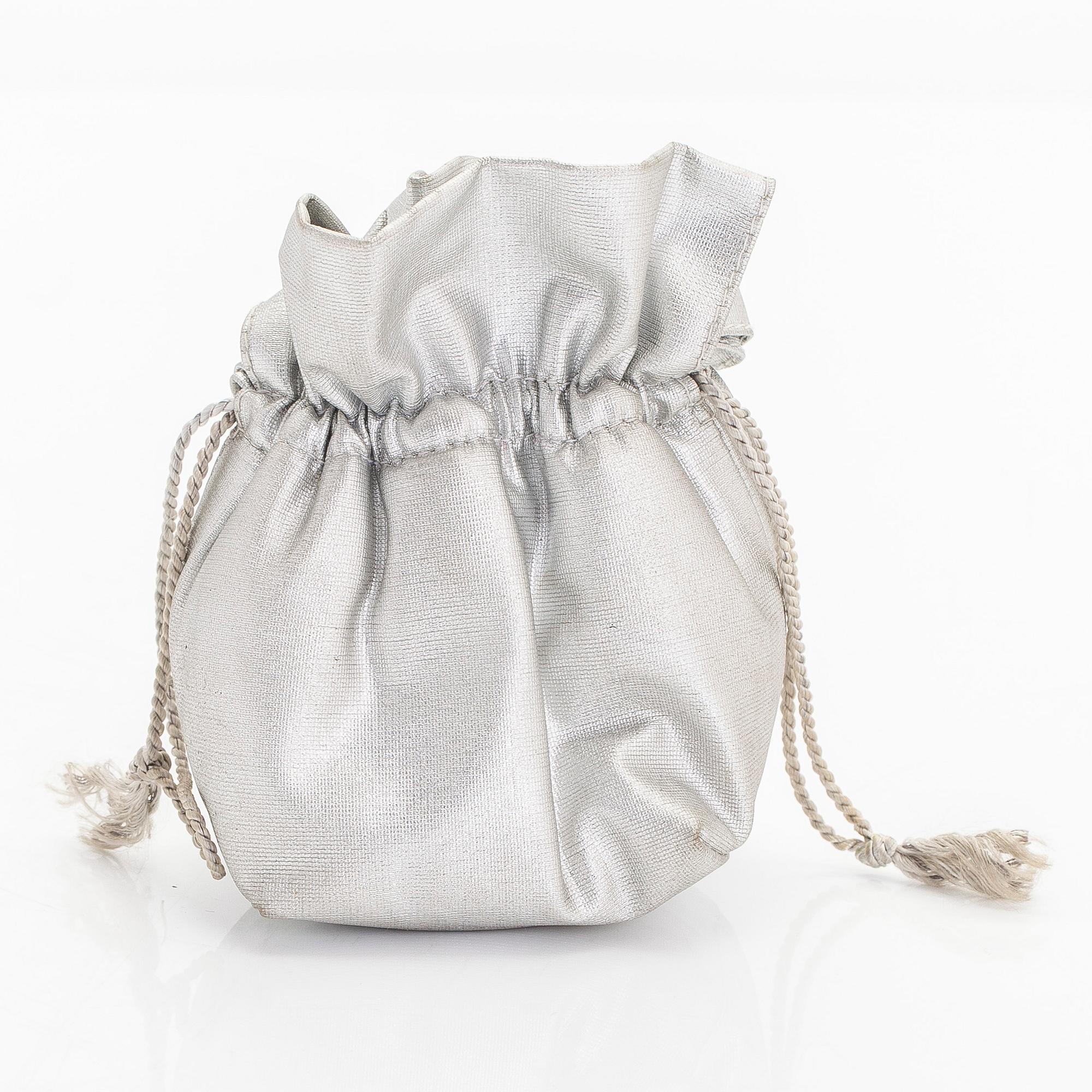 Björn Weckström, rannekoru, "Darinan koru", sterlinghopeaa, Lapponia 1973.