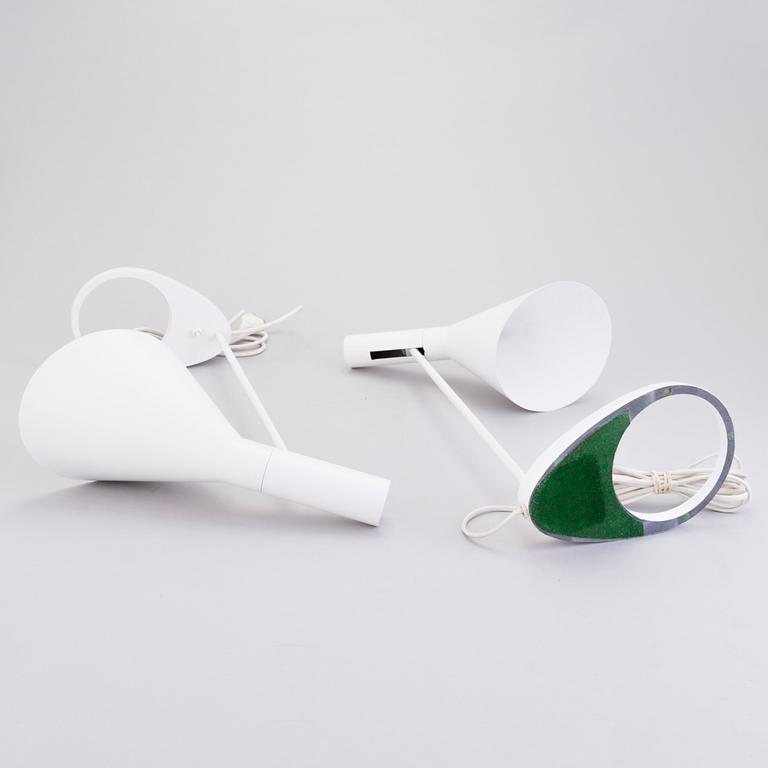 ARNE JACOBSEN, PÖYTÄVALAISINPARI, "AJ", Louis Poulsen, Tanska.