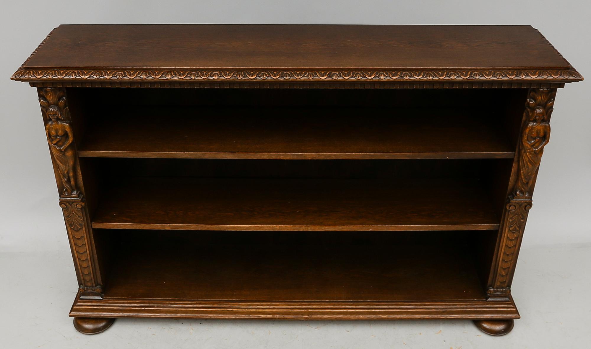 BOKHYLLA, 1900-talets mitt.