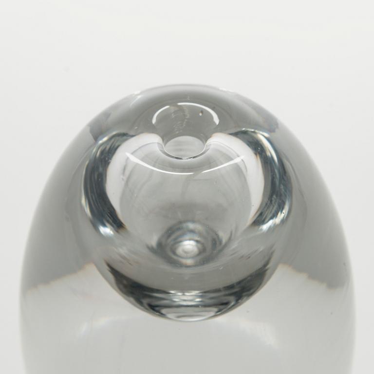 Timo Sarpaneva, a 'Teardrop' glass sculpture, model 3575, signed Timo Sarpaneva Iittala -56.