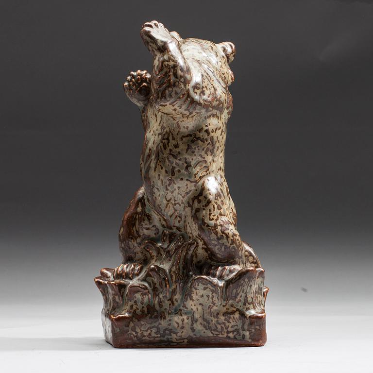 FIGURIN, stengods, Knud Kyhn, Royal Copenhagen, 1950-tal.
