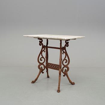 TRÄDGÅRDSBORD, 1800-tal.