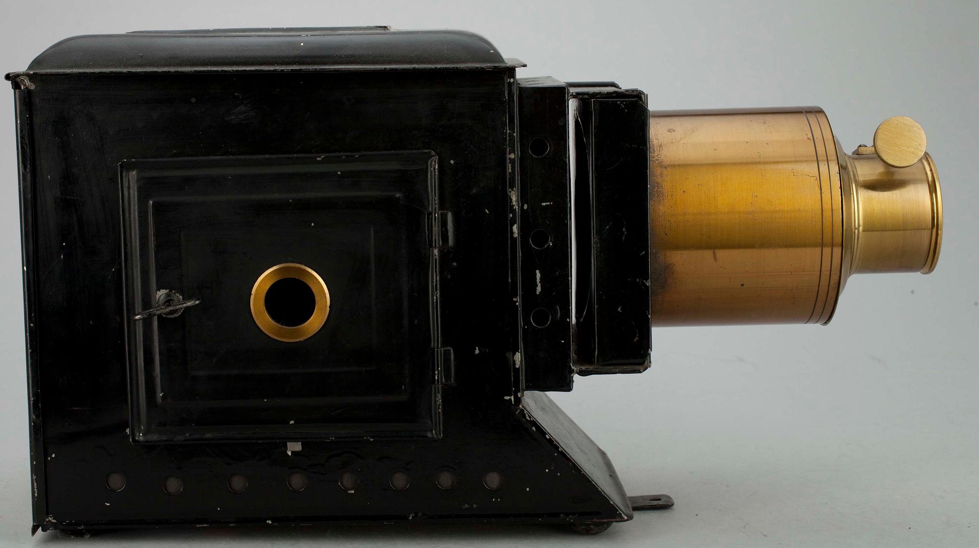 PROJEKTOR, Laterna Magica, 1800-talets slut.