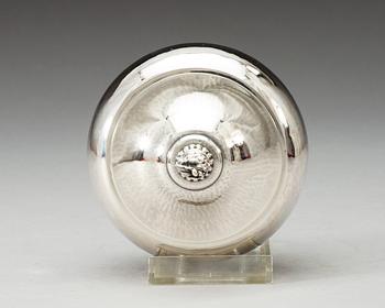 GEORG JENSEN, bonbonnière, Köpenhamn, 1919-1927, sterling.