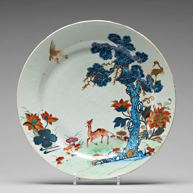 FAT, porslin. Qingdynastin, tidigt 1700-tal.
