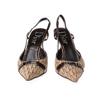 SKOR, Christian Dior.