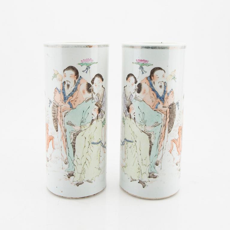 A pair of Chinese porcelain brush stands 20th century.