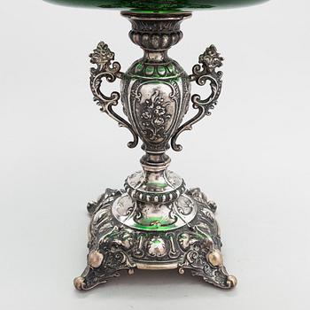 A late 19th-century footed fruitbowl in silver and glass from Germany.