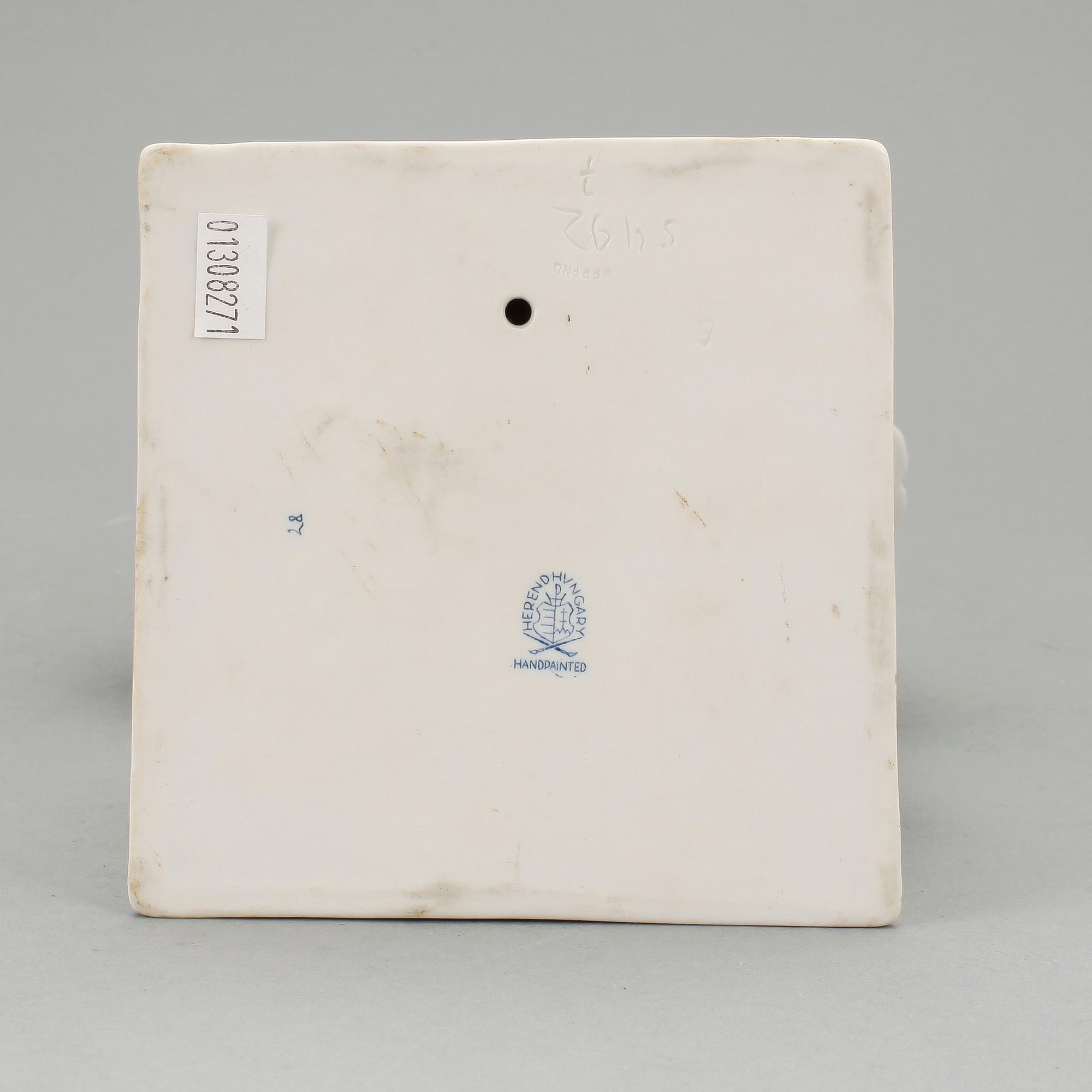FIGURIN, porslin, Herend, Ungern, 1900-talets andra hälft.
