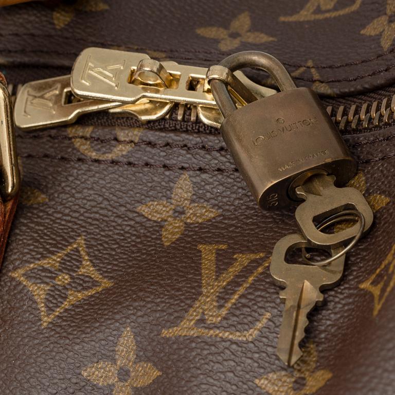 LAUKKU, "Keepall 55", Louis Vuitton.
