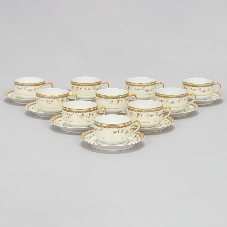 A 40-piece porcelain 'Yale' dinnerware set from Haviland & Co, Limoges, France.