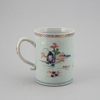 A famille rose export porcelain jug, Qing dynasty, Qianlong 1736-95).