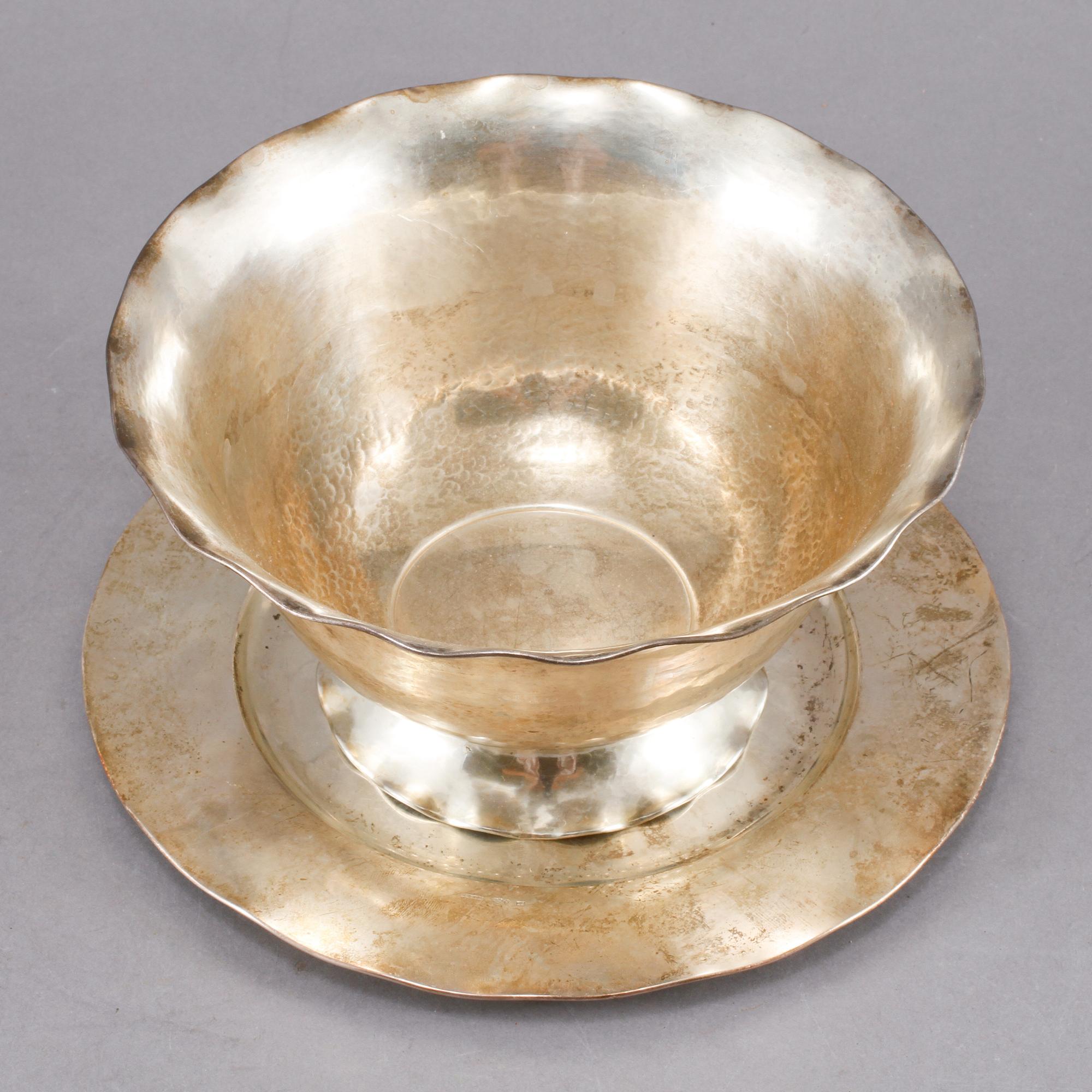 FAT OCH SKÅL PÅ FOT, silver, MGAB, Uppsala 1946 respektive CG Hallberg, Stockholm 1950. Total vikt 333 g.