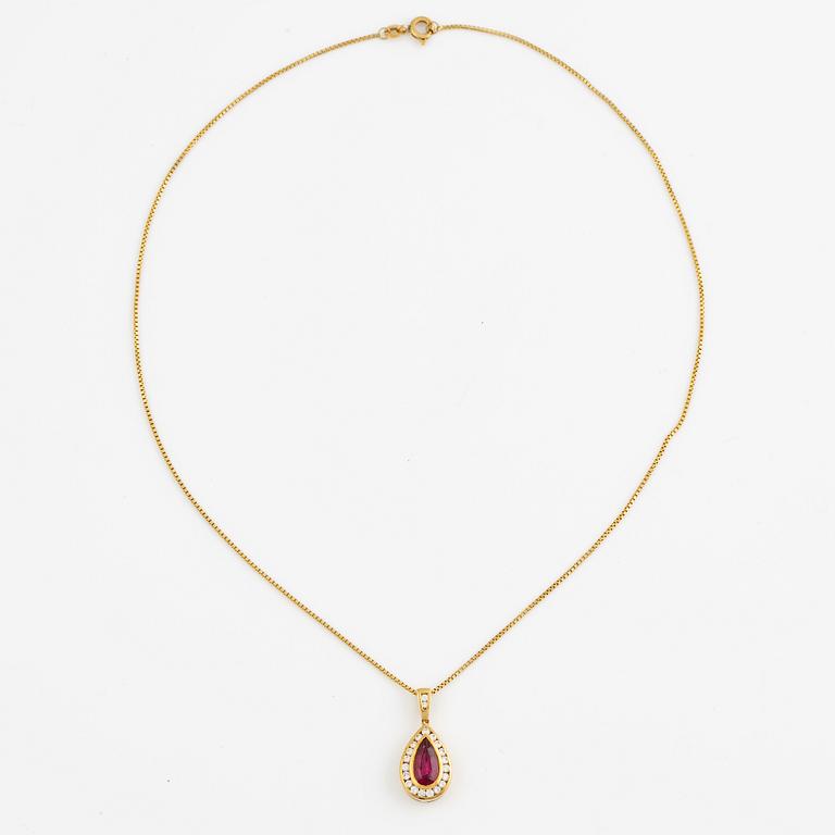 Pendant with chain, 18K gold set with a pink and red toned drop-shaped tourmaline and brilliant-cut diamonds.