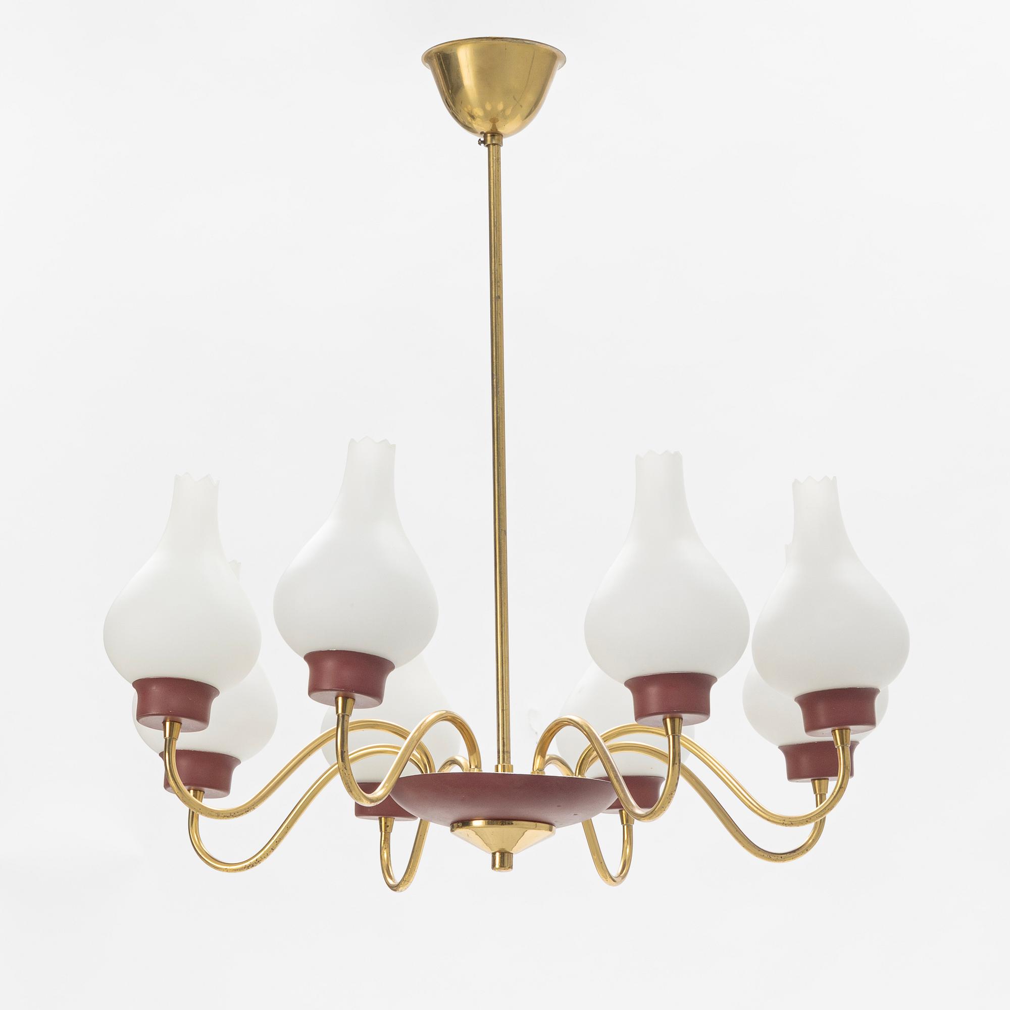 Taklampa, 1900-talets mitt. med åtta ljuspunkter.