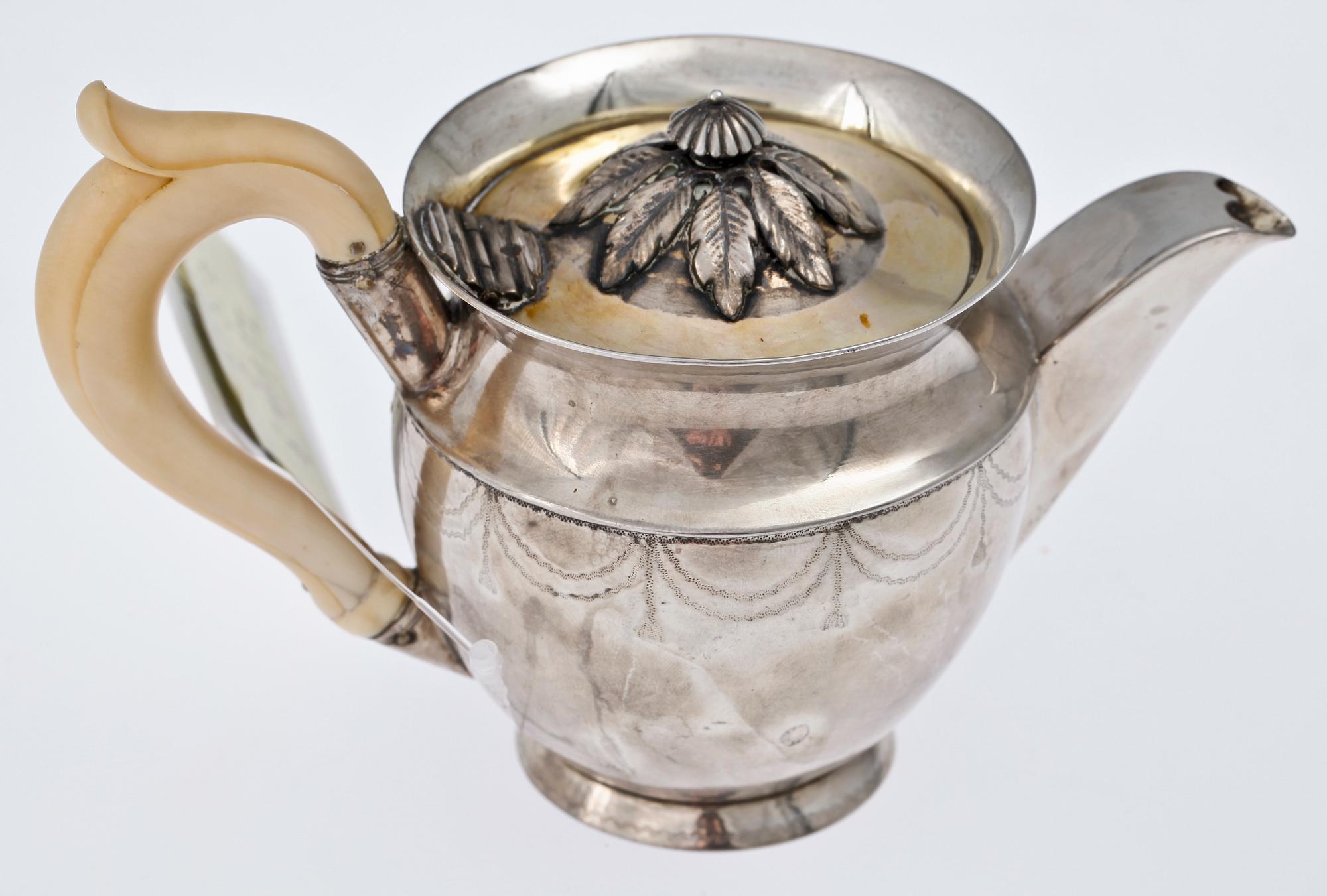 KANNA, silver, empire, Danmark 1800-talets första hälft. Vikt 360 gram.