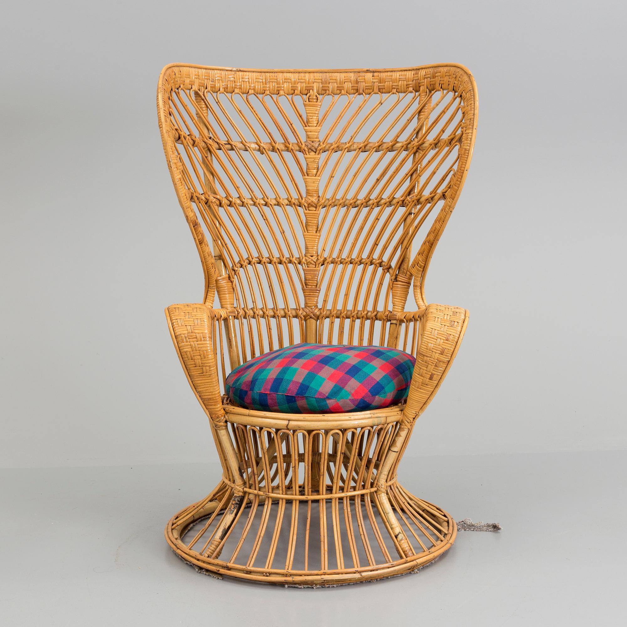 KORGFÅTÖLJ, 1900-tal.