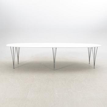 Bruno Mathsson, & Piet Hein, matbord, "Superellips", Bruno Mathsson International, Värnamo.