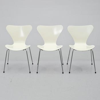 STOLAR, 3 st, "Sjuan", Arne Jacobsen, Fritz Hansen, Danmark, 1978.