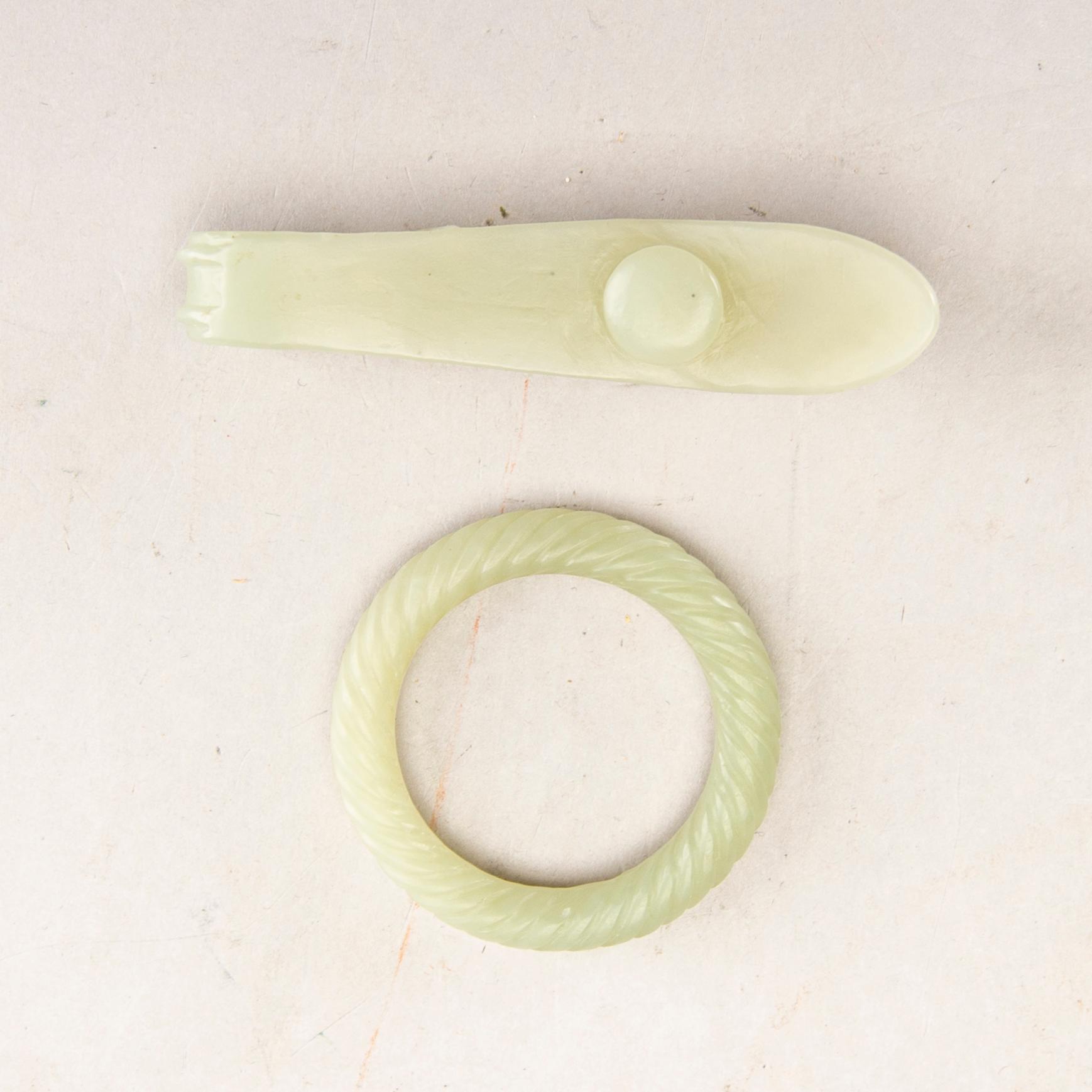 A Chinese nephrite belt hook and bangle, 20th Century.