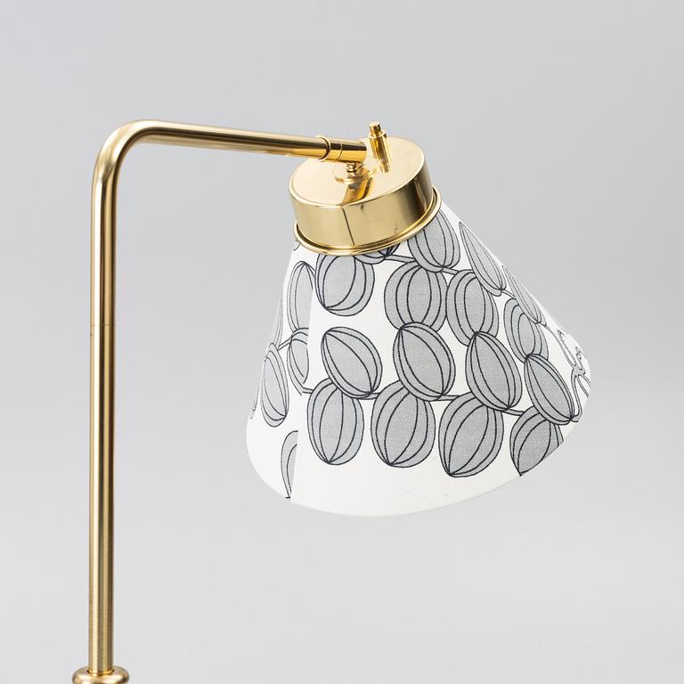 Josef Frank, golvlampa, modell 1842, Firma Svenskt Tenn.