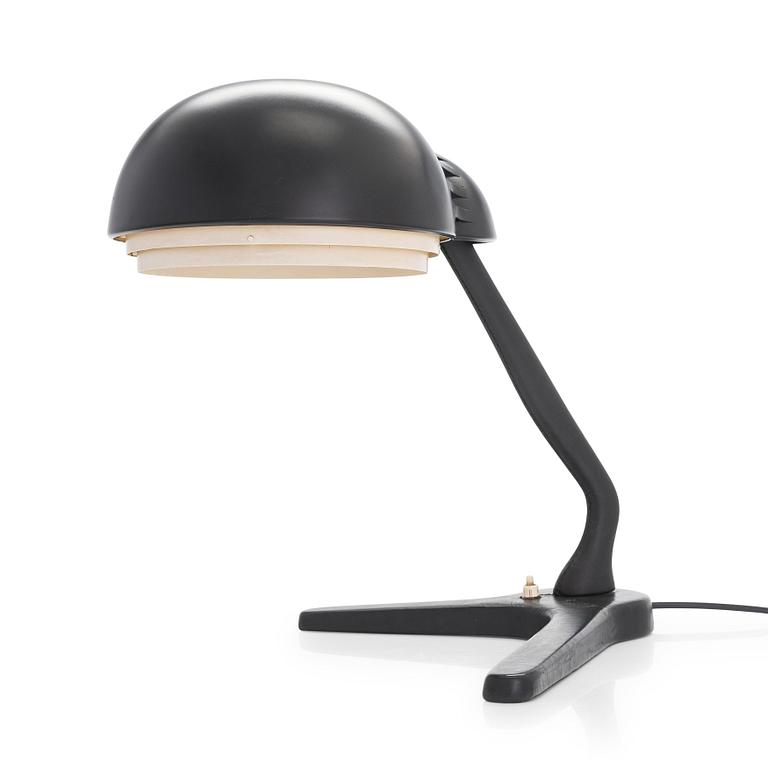 Alvar Aalto, a 'A704' table lamp for Valaistustyö.