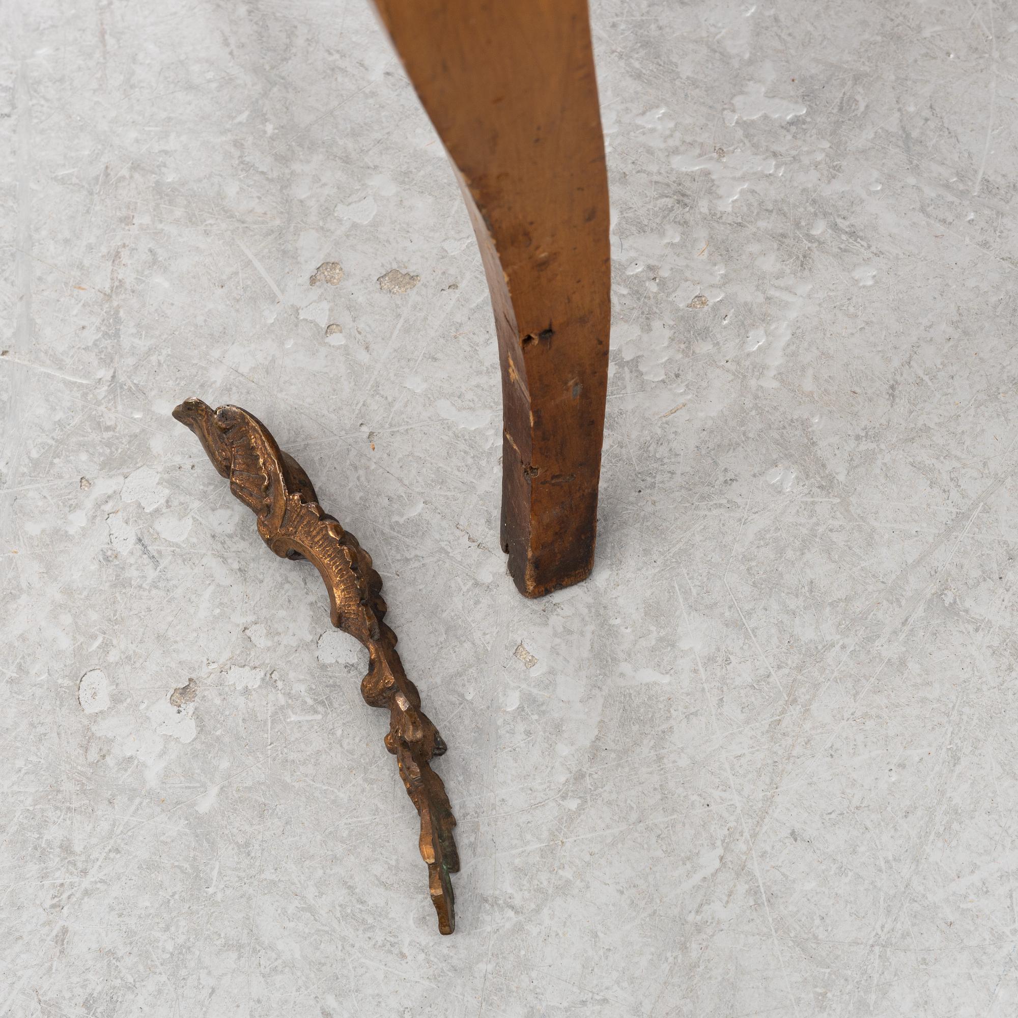 A Swedish rococo chamberpot cupboard, later part 18th century.