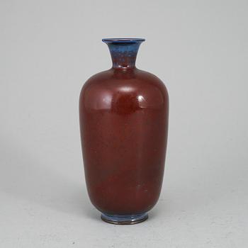 BERNDT FRIBERG, a stoneware vase, Gustavsberg studio, Sweden.