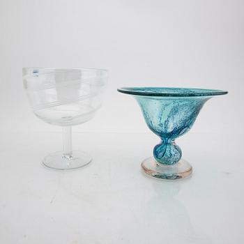 Heikki Orvola, a set of two signed glass bowls Nuutajärvi Finland.
