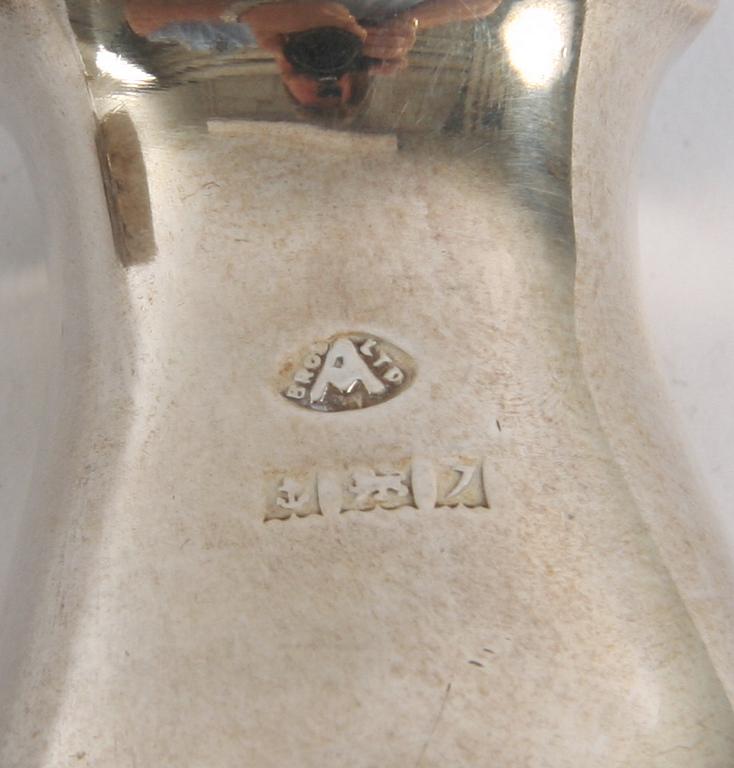 PARTI SILVER, 5 delar. Div stämplar och mästare.