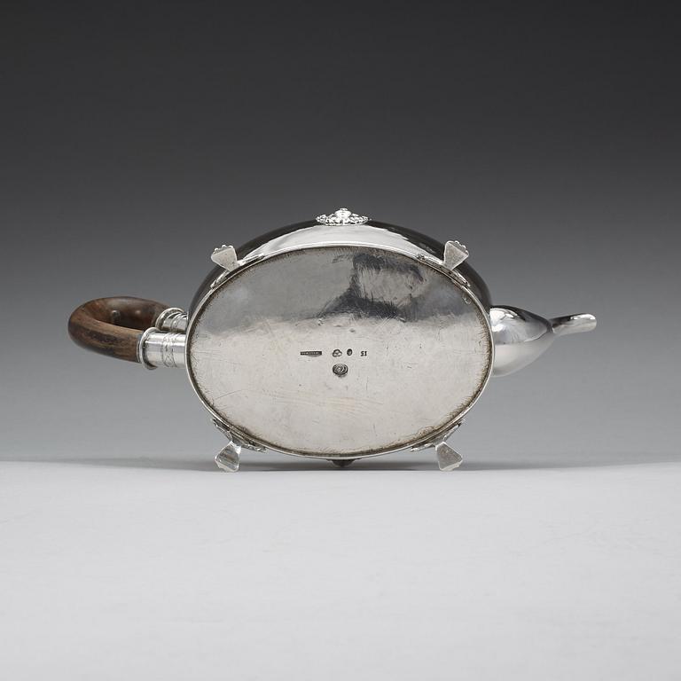 A Swedish 19th century silver tea-pot, Daniel Hallman, Stockholm 1815.