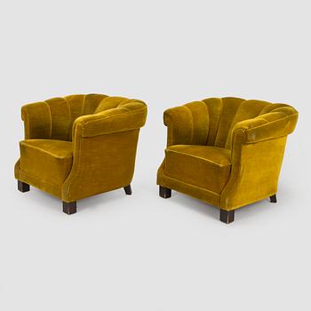 A pair of 1930's 'Tuomari' (Judge) armchairs for Asko.
