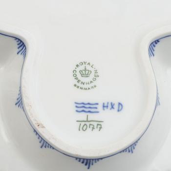 A pair of 'Musselmalet' porcelain dishes, Royal Copenhagen, Denmark 1974-1978.