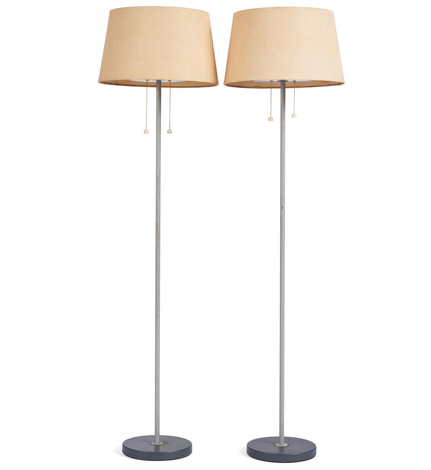 golvlampor 1 par, modell "15744", Arvid Böhlmarks Lampfabrik, 1950-tal.
