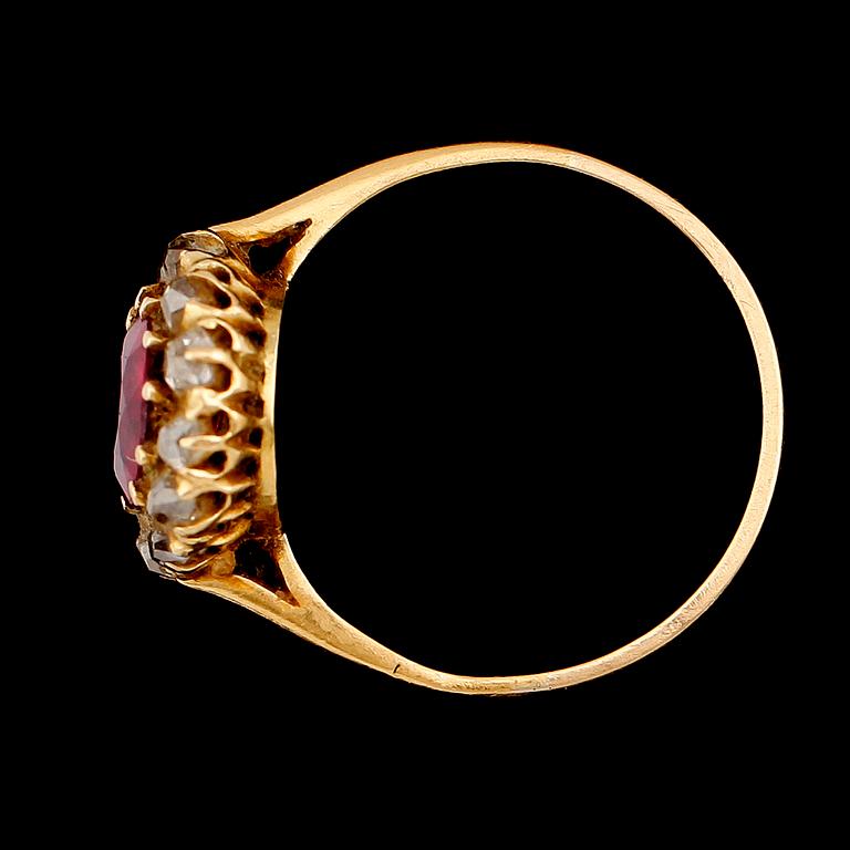 RING, 18 k guld, diamanter och röd sten. Total vikt 3 g.