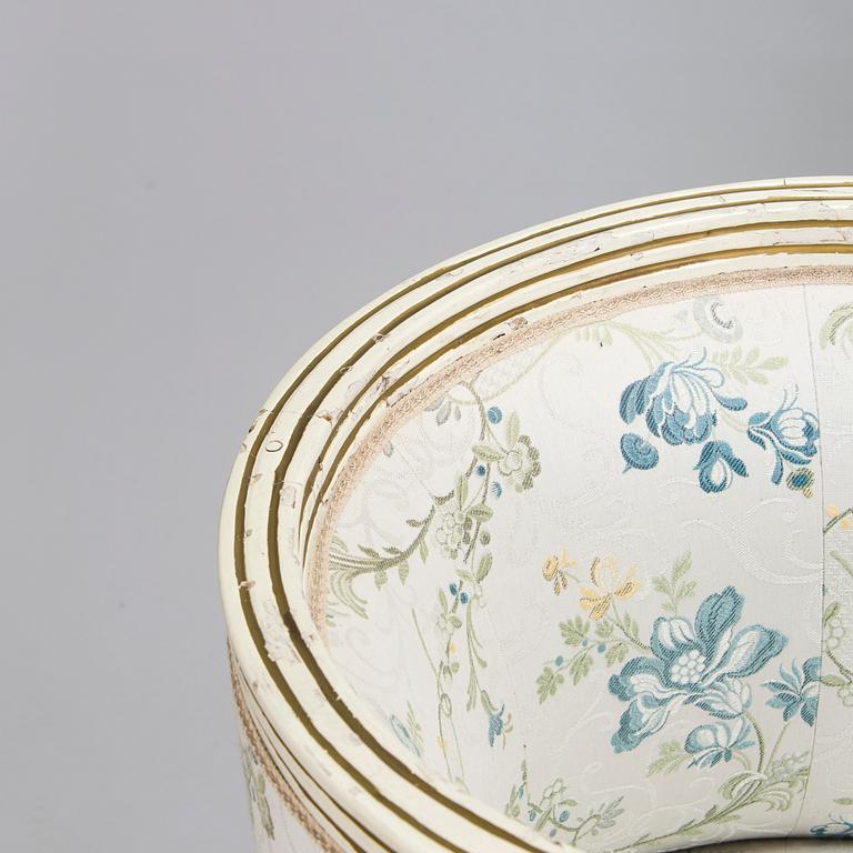 A Gustavian sofa, early 19th century.