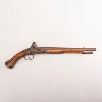A Pierre Formentin flintlock pistol, 18th Century latter part.