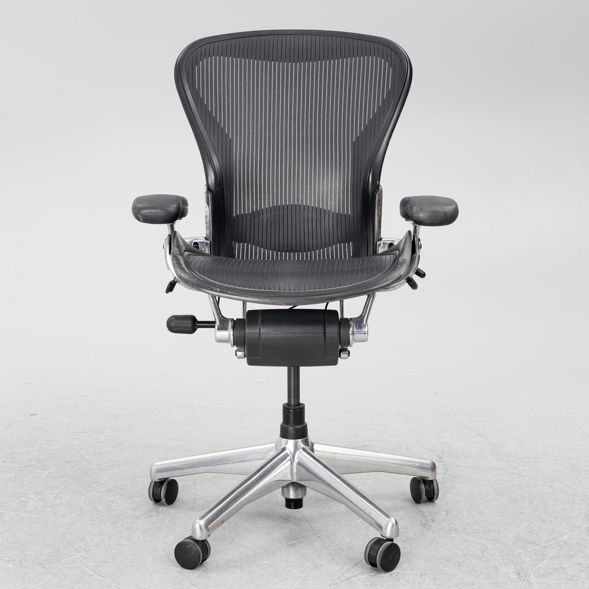 Don Chadwick and Bill Stumpf, office chair, 'Aeron', Herman Miller.