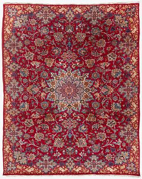 A Najafabad carpet, ca 391 x 311 cm.
