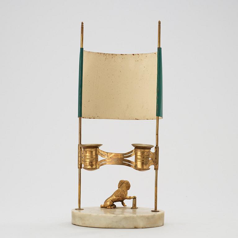 LÄSLAMPA, för två ljus. Sengustaviansk, 1800-talets början.