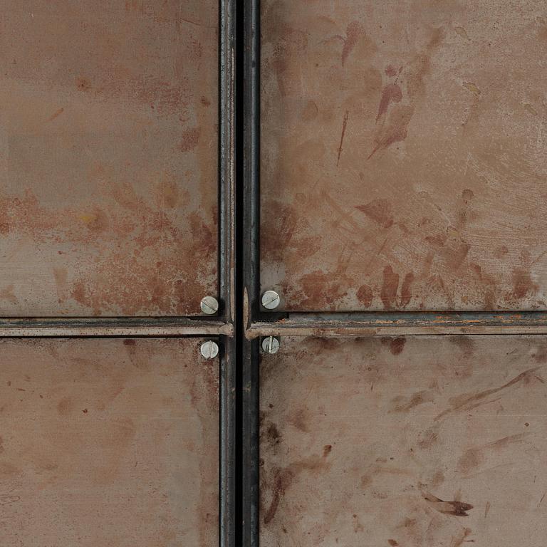 Jonas Bohlin, skåp, "Slottsbacken", ed. 193/200, Källemo, Värnamo, efter 1987.