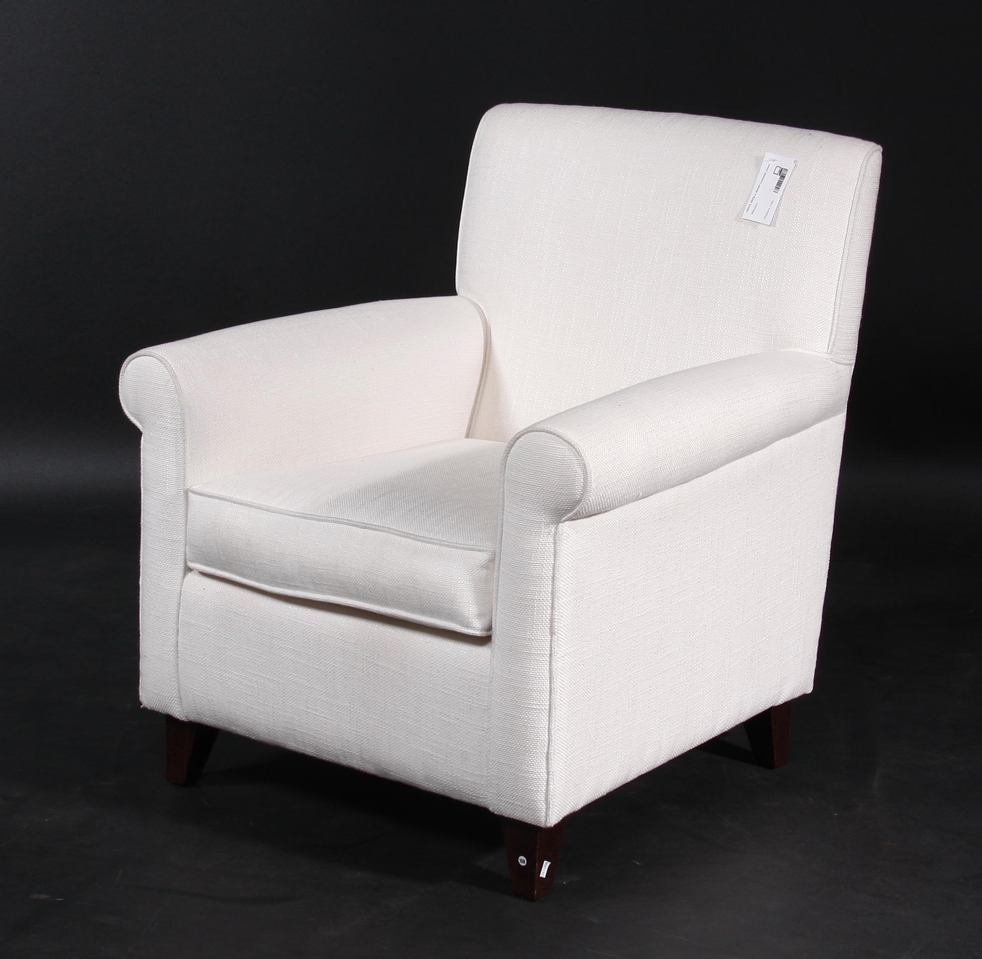 FÅTÖLJ. Modell: Leonardo.