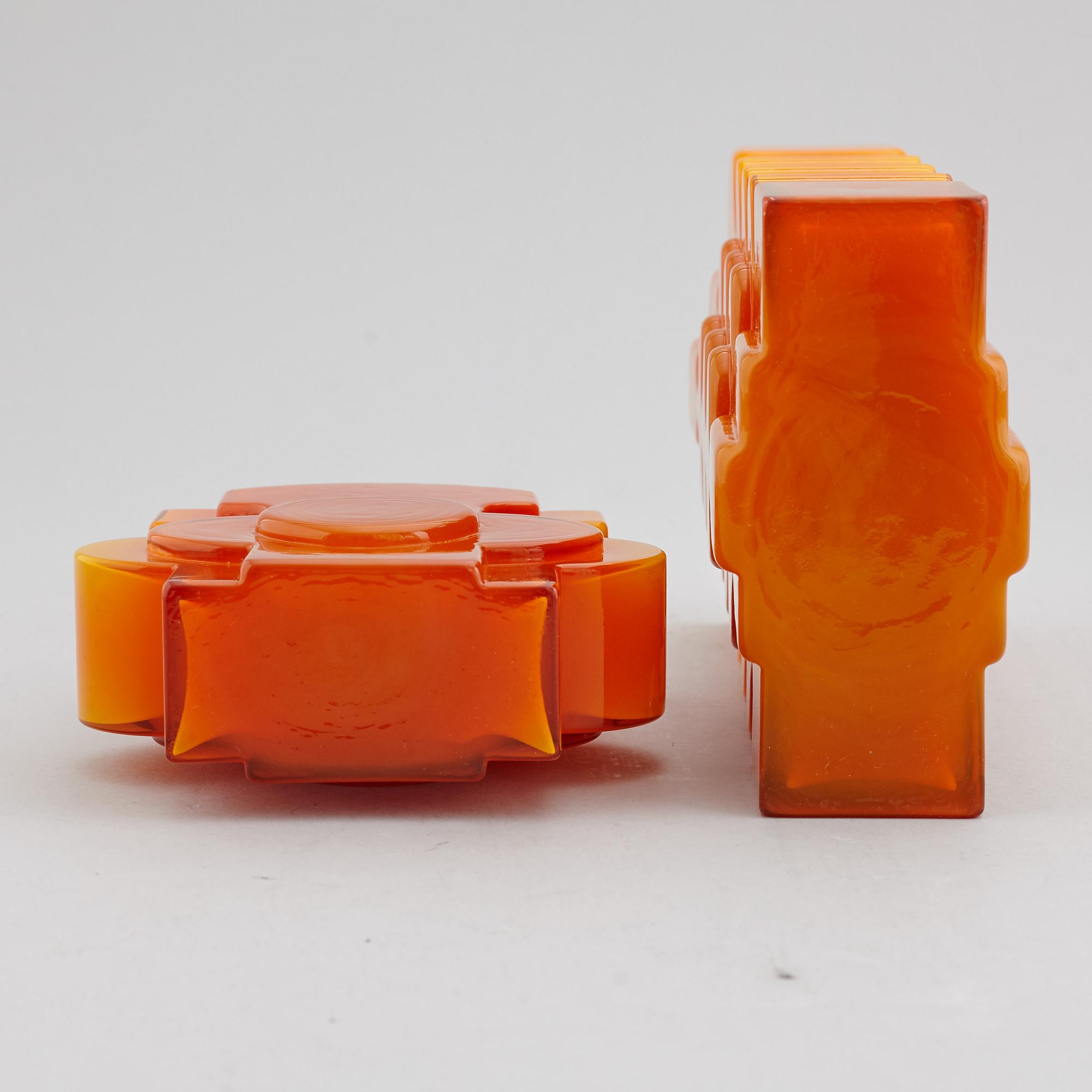 PO STRÖM, two glass vases, Alsterfors, signed and dated 1970.